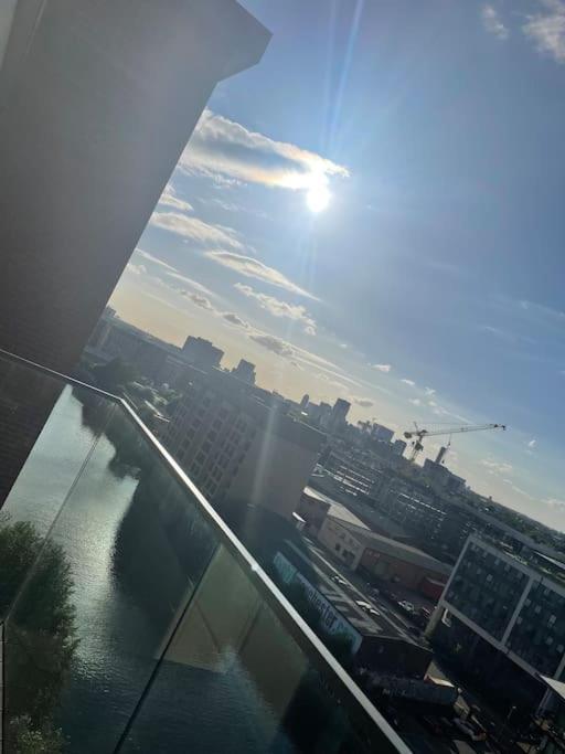 City Centre Penthouse Canal Views مانشستر المظهر الخارجي الصورة